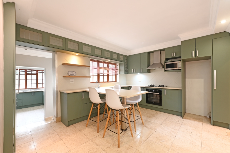 3 Bedroom Property for Sale in Bergvliet Western Cape